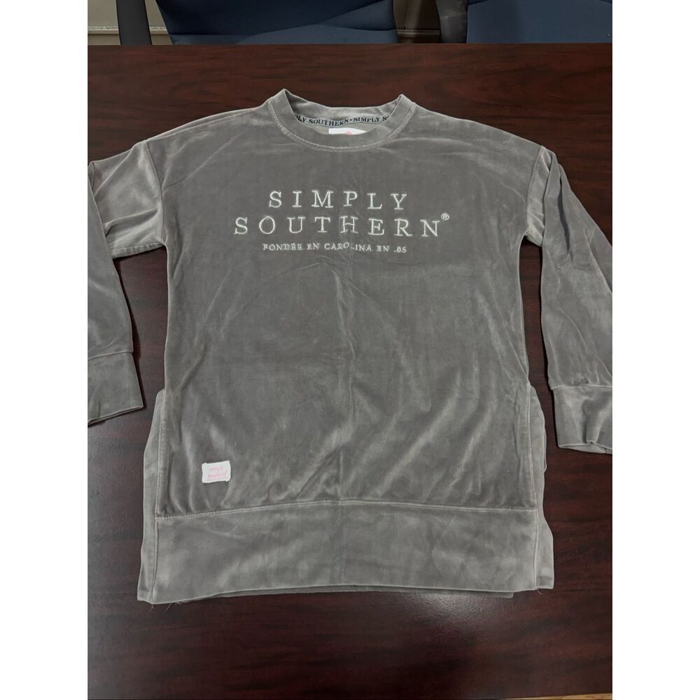 Simply Southern Grey Long Sleeve Velvety Pullover Sweatshirt Size Small